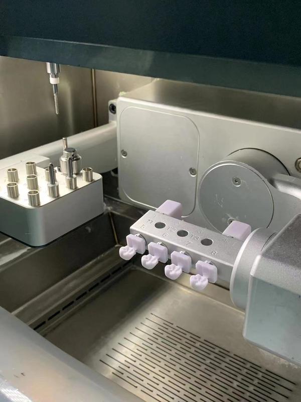 Yucera 5-axis 6X Cadcam Dental Wet Milling Machine Equipment for Lithium Disilicate and Titanium Columns